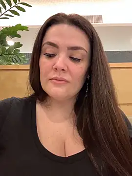 Sophie Eaton online show from 09/11/25, 07:36