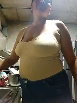 lupita 2023 online show from 01/22/25, 11:43