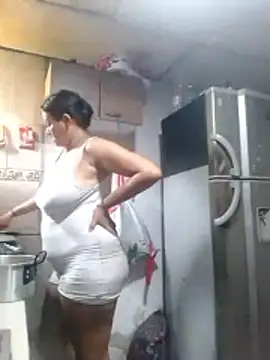 lupita 2023 online show from 02/10/26, 03:55