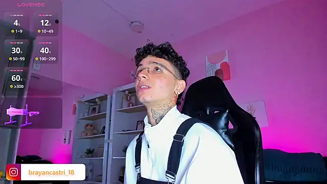 Ian Castillo  online show from 12/19/25, 11:23