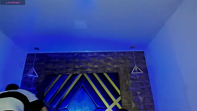 Ian Castillo  online show from 04/02/26, 11:17