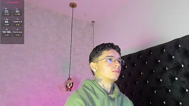 Ian Castillo  online show from 10/02/25, 11:13