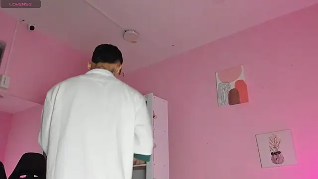 Ian Castillo  online show from 09/26/25, 11:17