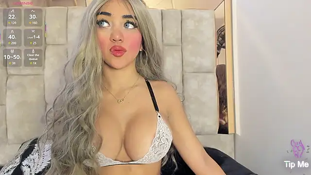 Oliviaa Evans online show from 03/23/26, 07:36