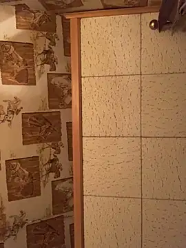 Tonybaloney1972 online show from 10/24/25, 01:15