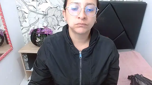 Snapshot of sarax_ximena chatting on 07/16/26, 07:16 sarax ximena online show from 07/16/26, 07:16