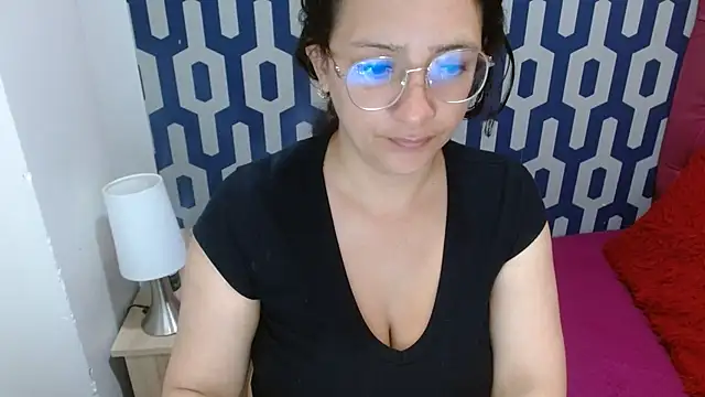 sarax ximena online show from 10/11/25, 06:03