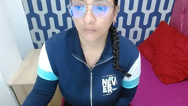 sarax ximena online show from 11/14/25, 10:30