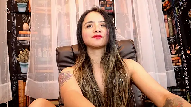 julietta   jackson online show from 05/19/26, 10:06
