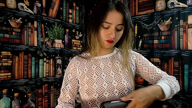 julietta   jackson online show from 11/12/25, 08:34