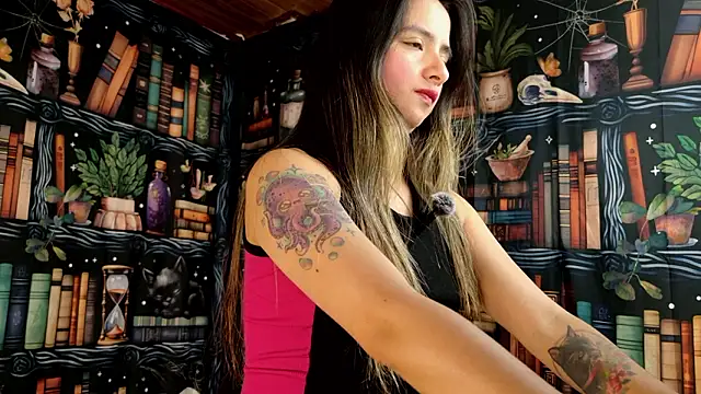 julietta   jackson online show from 02/04/26, 08:48