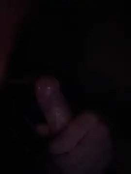 Snapshot of wolfwhite95 chatting on 09/22/25, 11:00 wolfwhite95 online show from 09/22/25, 11:00