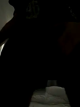 wolfwhite95 online show from 11/11/25, 01:39