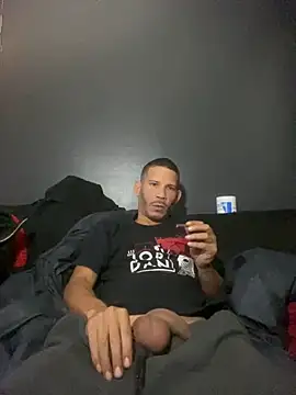 Chico Bellaco online show from 11/17/25, 06:28