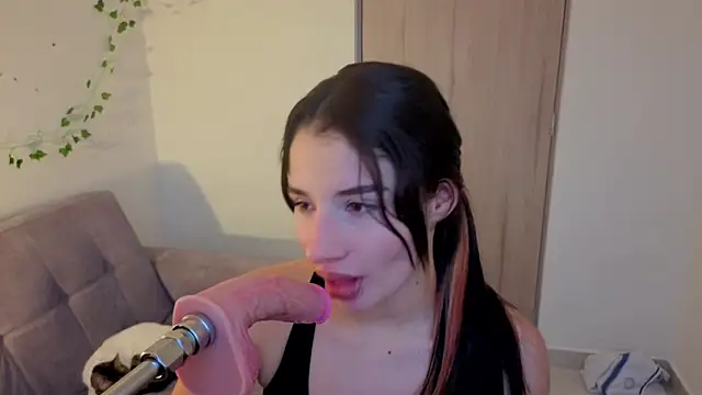 Mia adams66 online show from 01/13/26, 10:46