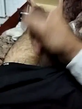 Snapshot of indian___fucker chatting on 10/19/25, 08:39 indian fucker online show from 10/19/25, 08:39