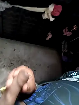 Snapshot of rayhot69 chatting on 02/14/25, 05:25 rayhot69 online show from 02/14/25, 05:25