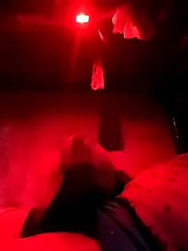 Snapshot of rayhot69 chatting on 01/01/25, 03:46 rayhot69 online show from 01/01/25, 03:46