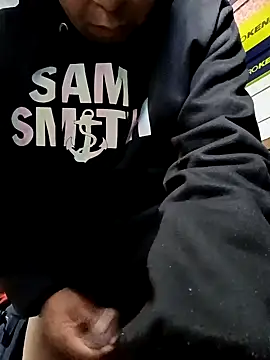 Snapshot of rayhot69 chatting on 12/30/24, 04:07 rayhot69 online show from 12/30/24, 04:07