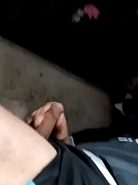 Snapshot of rayhot69 chatting on 03/13/25, 03:39 rayhot69 online show from 03/13/25, 03:39