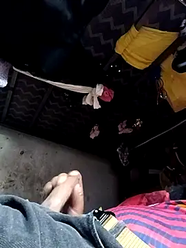 Snapshot of rayhot69 chatting on 02/10/25, 05:41 rayhot69 online show from 02/10/25, 05:41