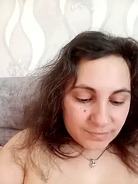 ShelaDiass online show from 02/08/26, 04:54