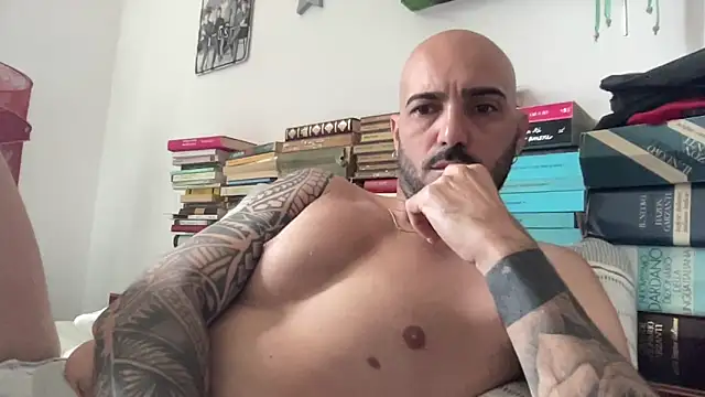 Snapshot of alessandromori91 chatting on 06/05/26, 07:36 alessandromori91 online show from 06/05/26, 07:36