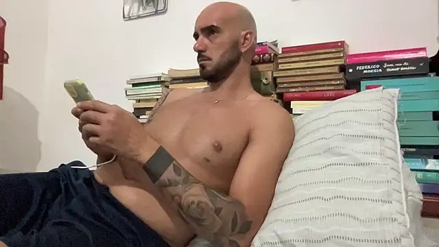 alessandromori91 online show from 06/30/26, 09:04
