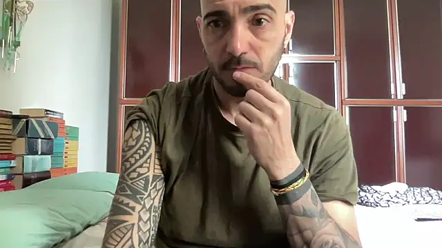 alessandromori91 online show from 04/13/26, 10:19