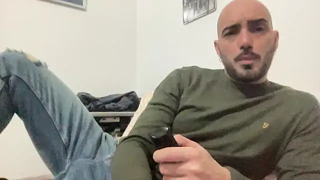 Snapshot of alessandromori91 chatting on 01/15/26, 09:40 alessandromori91 online show from 01/15/26, 09:40