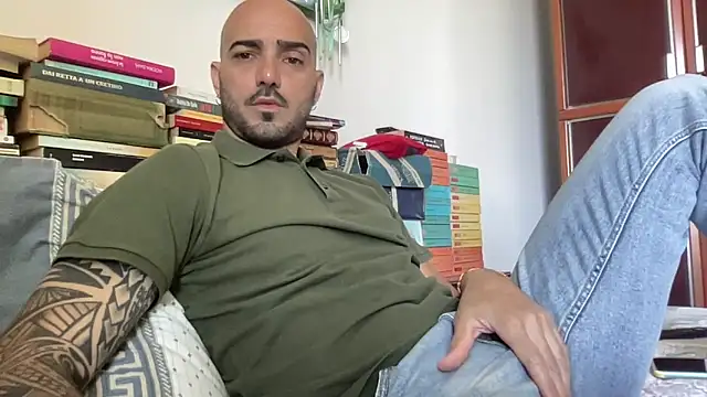 Snapshot of alessandromori91 chatting on 05/24/26, 07:41 alessandromori91 online show from 05/24/26, 07:41