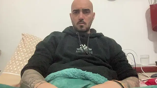 Snapshot of alessandromori91 chatting on 01/12/26, 09:31 alessandromori91 online show from 01/12/26, 09:31