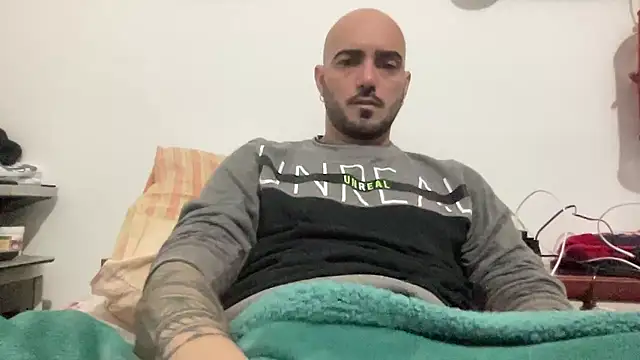 Snapshot of alessandromori91 chatting on 01/18/26, 08:34 alessandromori91 online show from 01/18/26, 08:34