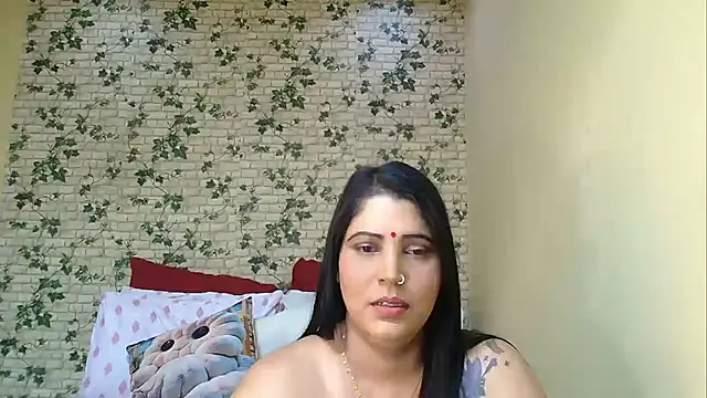 Snapshot of XIndianintimacy chatting on 06/03/26, 06:56 XIndianintimacy online show from 06/03/26, 06:56