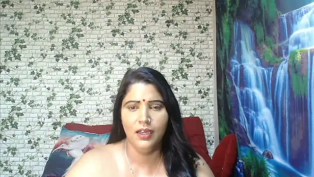 Snapshot of XIndianintimacy chatting on 03/08/25, 01:39 XIndianintimacy online show from 03/08/25, 01:39