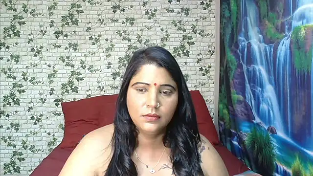 Snapshot of XIndianintimacy chatting on 02/27/25, 12:03 XIndianintimacy online show from 02/27/25, 12:03