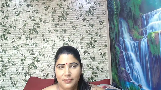 Snapshot of XIndianintimacy chatting on 03/19/25, 02:16 XIndianintimacy online show from 03/19/25, 02:16
