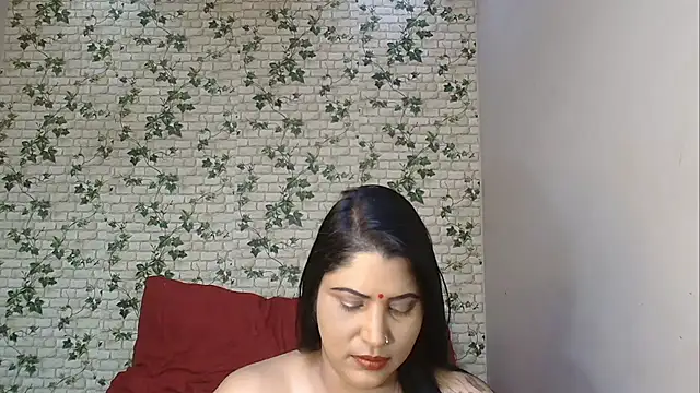 Snapshot of XIndianintimacy chatting on 10/05/25, 06:31 XIndianintimacy online show from 10/05/25, 06:31