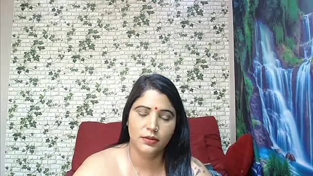 Snapshot of XIndianintimacy chatting on 03/06/25, 11:20 XIndianintimacy online show from 03/06/25, 11:20