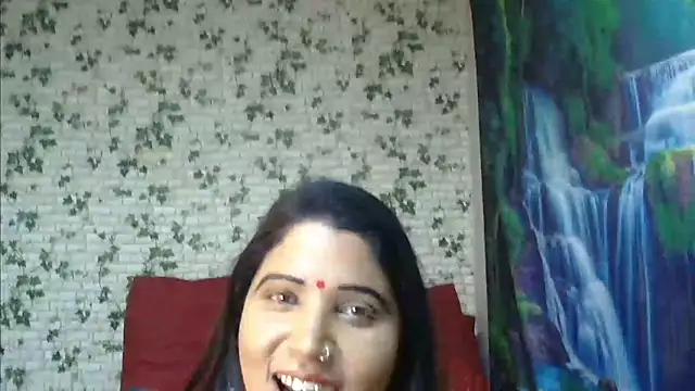 Snapshot of XIndianintimacy chatting on 03/15/25, 09:38 XIndianintimacy online show from 03/15/25, 09:38
