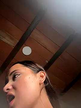 MollySanders    online show from 10/04/25, 11:28