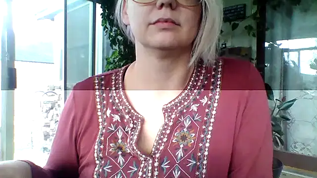 Big-Tits-McGee online show from 12/17/25, 03:17