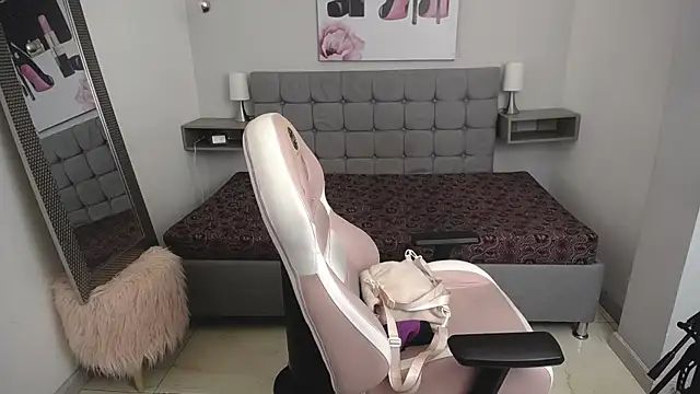 Violetta Suky online show from 09/09/25, 01:09