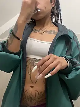 Violetta Suky online show from 10/16/25, 01:30