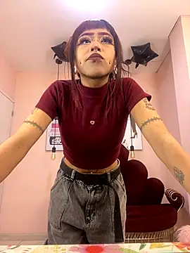 Violetta Suky online show from 11/26/25, 01:11