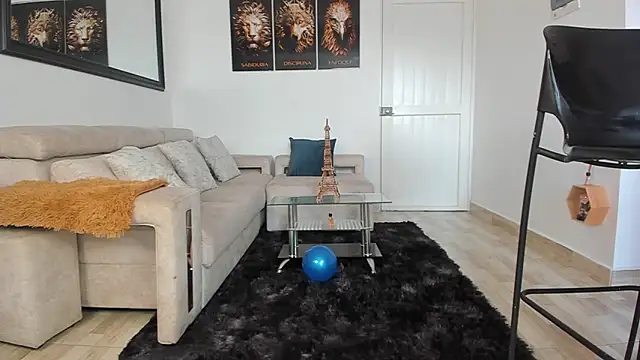 Snapshot of smit_hot_sr chatting on 03/03/25, 07:39 smit hot sr online show from 03/03/25, 07:39