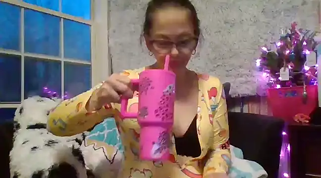 TopazVixen online show from 12/18/24, 12:07