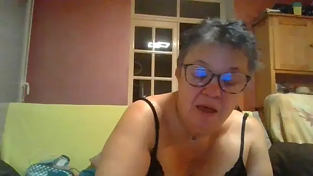 Vandeae44 online show from 02/09/26, 08:40