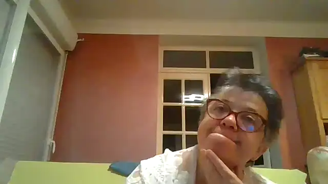 Vandeae44 online show from 03/09/26, 08:23