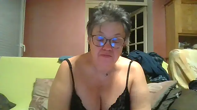 Vandeae44 online show from 03/02/26, 09:55